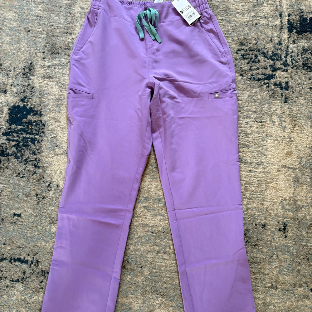 NEW Figs Lavender Scrub Pants